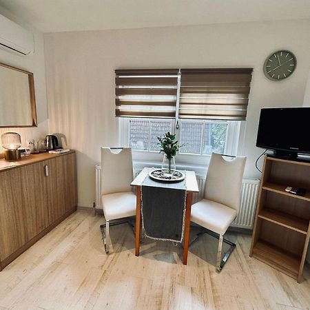 Апартаменти Apartman B Шіофок Екстер'єр фото