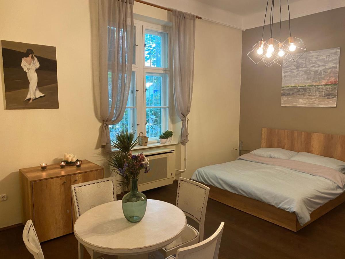 Апартаменти Apartman B Шіофок Екстер'єр фото