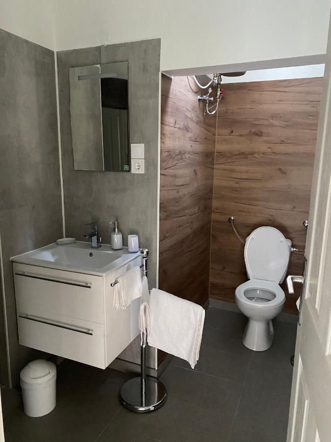 Апартаменти Apartman B Шіофок Екстер'єр фото