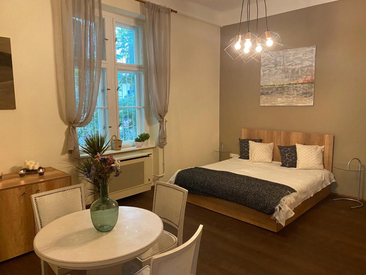 Апартаменти Apartman B Шіофок Екстер'єр фото